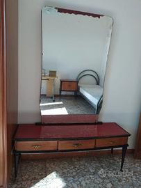 Specchiera con mobile anni 70