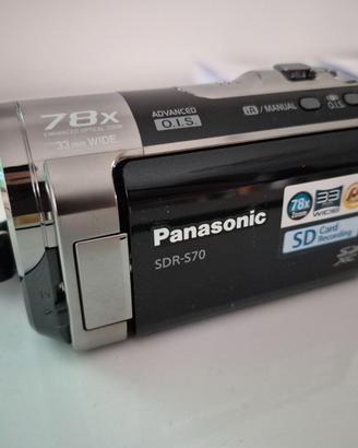 Videocamera Panasonic SDR-S70 