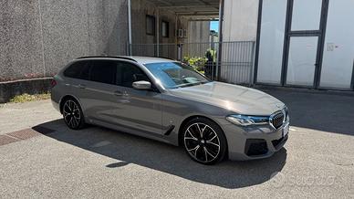 BMW 520d xDrive Touring Unico Proprietario Full