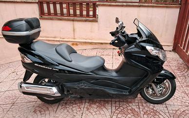 SUZUKI BURGMAN 400
