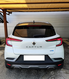 REnault Captur Hybrid E-Tech RS Line 2021