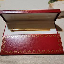 Penna a sfera les must de cartier ST 10313
