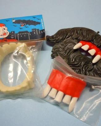 Dentiera denti canini maschera Dracula Vampiro