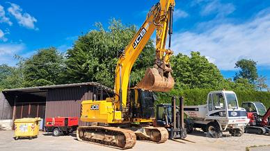 Escavatore cingolato Jcb 220XLC