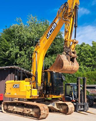 Escavatore cingolato Jcb 220XLC