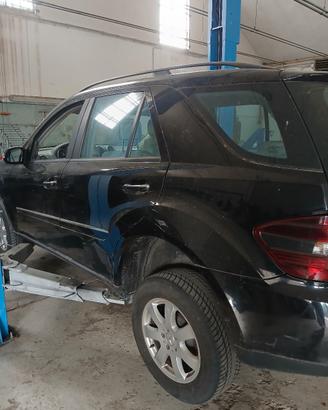 Mercedes ML 320 CDI W164 2006 pezzi di ricambio