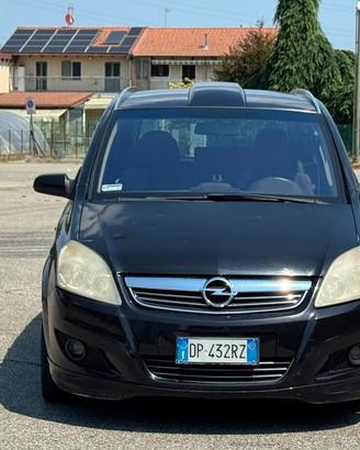 Opel Zafira 1.9 16V CDTI 150CV aut. Cosmo