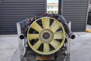 Motore Iveco F2BE3681 360 cv CURSOR 8 EURO 5 STRAL