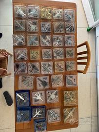 Collezione di 38 modelli di aerei – scala 1:100 /