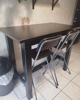 Tavolo alto bar Ikea in legno