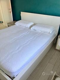Letto matrimoniale