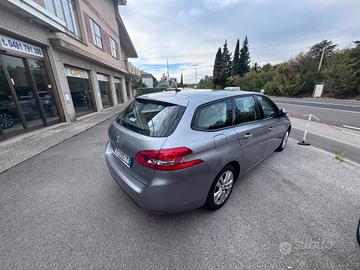 Peugeot 308 BlueHDi 130 S&S SW Business