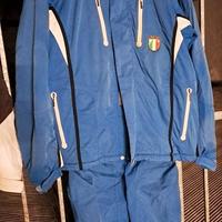 Tuta da sci DUBIN. Giacca e pantaloni azzurro.