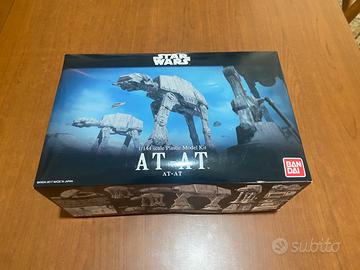 STAR WARS - AT-AT Model Kit della Revell 1:144