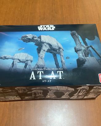 STAR WARS - AT-AT Model Kit della Revell 1:144