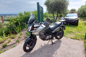 SUZUKI VSTROM DL 650 K8 Traveller