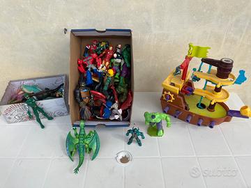 giochi puoazzi peluche libri ecc