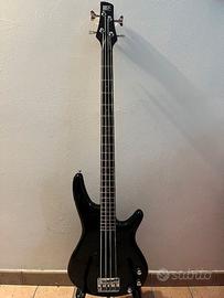 Basso SDGR by Ibanez serie SR 300