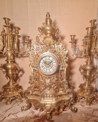 Trittico di orologio cattedrale 