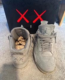 Jordan 4 kaws praticamente mai messe