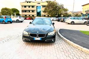 BMW SERIE 520 D TOURING LUXURY EURO 6 B