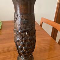 Vaso in legno vintage
