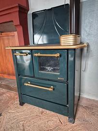 Stufa / Cucina economica a legna La Nordica