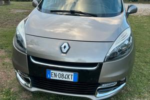 Renault Scenic xmod 1.5 DCI