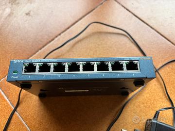 TP-Link TL-SG108 Switch 8 Porte Gigabit