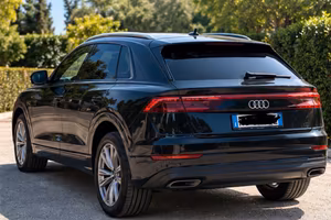 Audi Q8 3.0 TDI (231 CV) - 2025 - Gar. uff