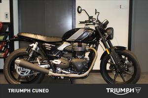 TRIUMPH Speed Twin 900