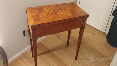 Tavolo da gioco consolle Luigi XVI in Bois de Rose