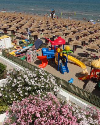 Villetta indipendente con giardino + posto auto