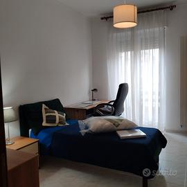 Camera arredata per studente