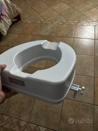 WC sollevatore, padella sanitaria e altro