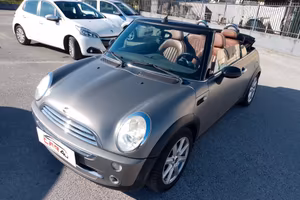 Mini Cooper Cabrio GPL - SIDEWALK