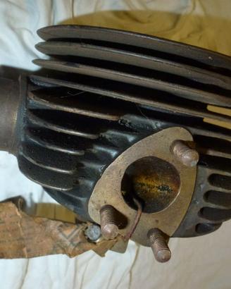 VESPA 125 Faro Basso 1953/56 Cilindro NUOVO