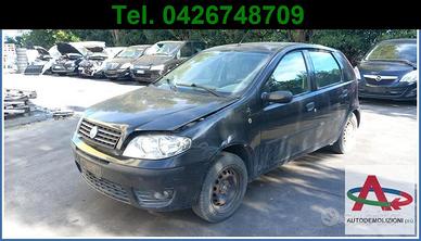 Ricambi usati FIAT PUNTO 188 1.2 BENZ.- 188A4000