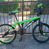 Bicicletta BMX instinct 