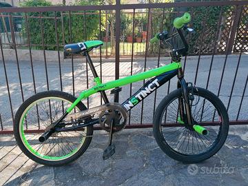 Bicicletta BMX instinct 