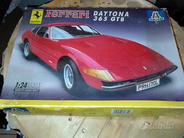 Ferrari Daytona 365 GTB italeri 1:24