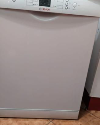 Lavastoviglie Bosch Serie 4 (SMS53N62EU)