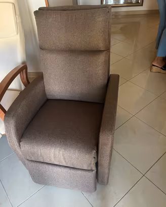Poltrona relax con rotelle ortopedica