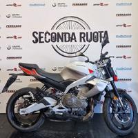 Aprilia Tuono 457