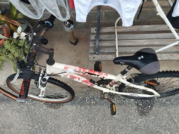 bicicletta per età 9- 10 anni