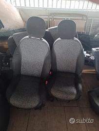 interni tappezzeria lancia y 2020