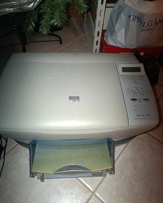 Stampante inkjet HP psc 750 