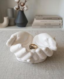 Portaoggetti a forma di mani in ceramica bianca