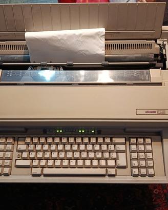 Titolo: Olivetti ET 2450 - Macchina da scrivere e