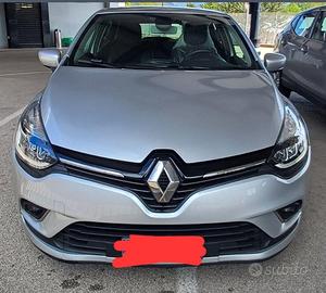 Renault clio 2019 moschino zen 1.5 75cv diesel